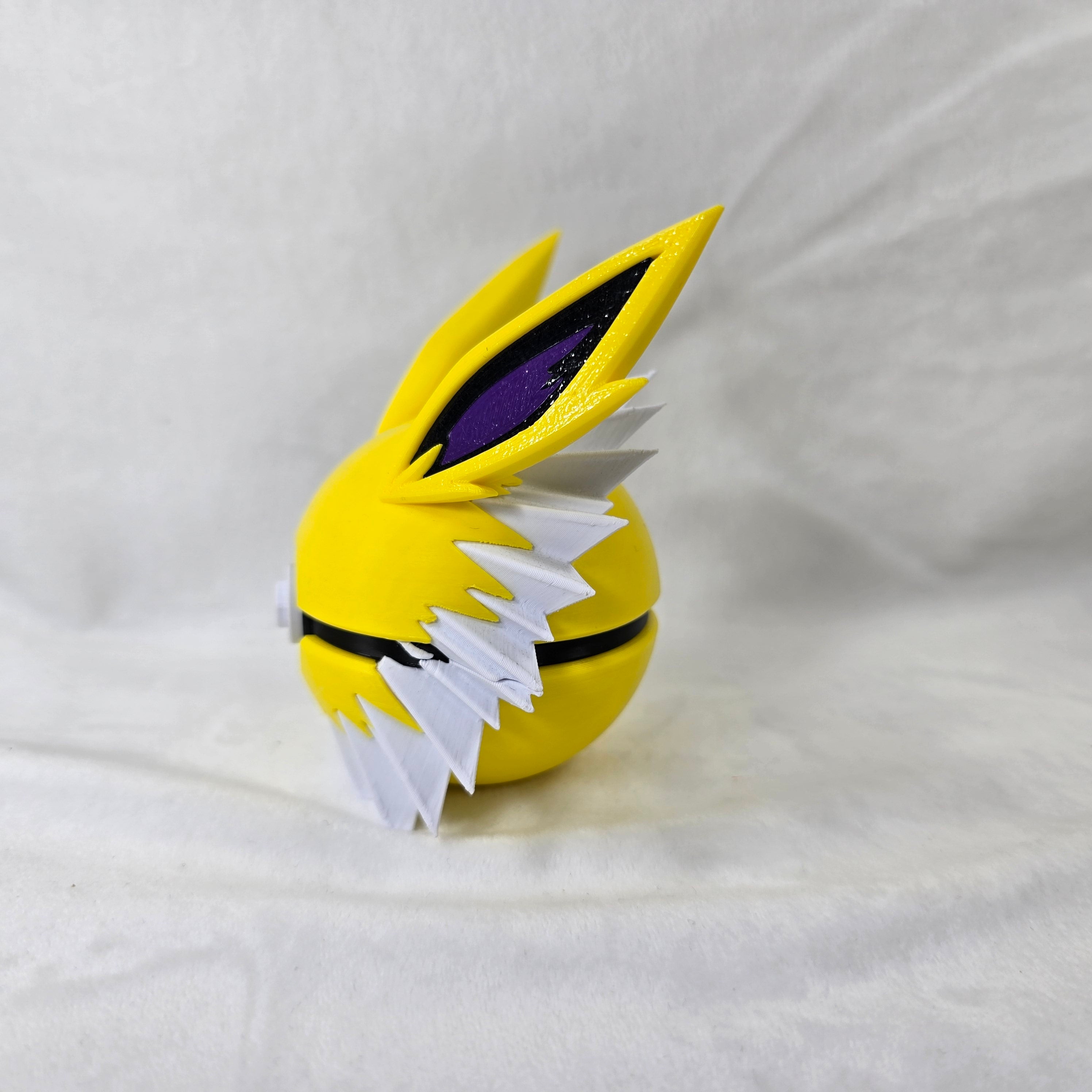 Jolteon Pokeball