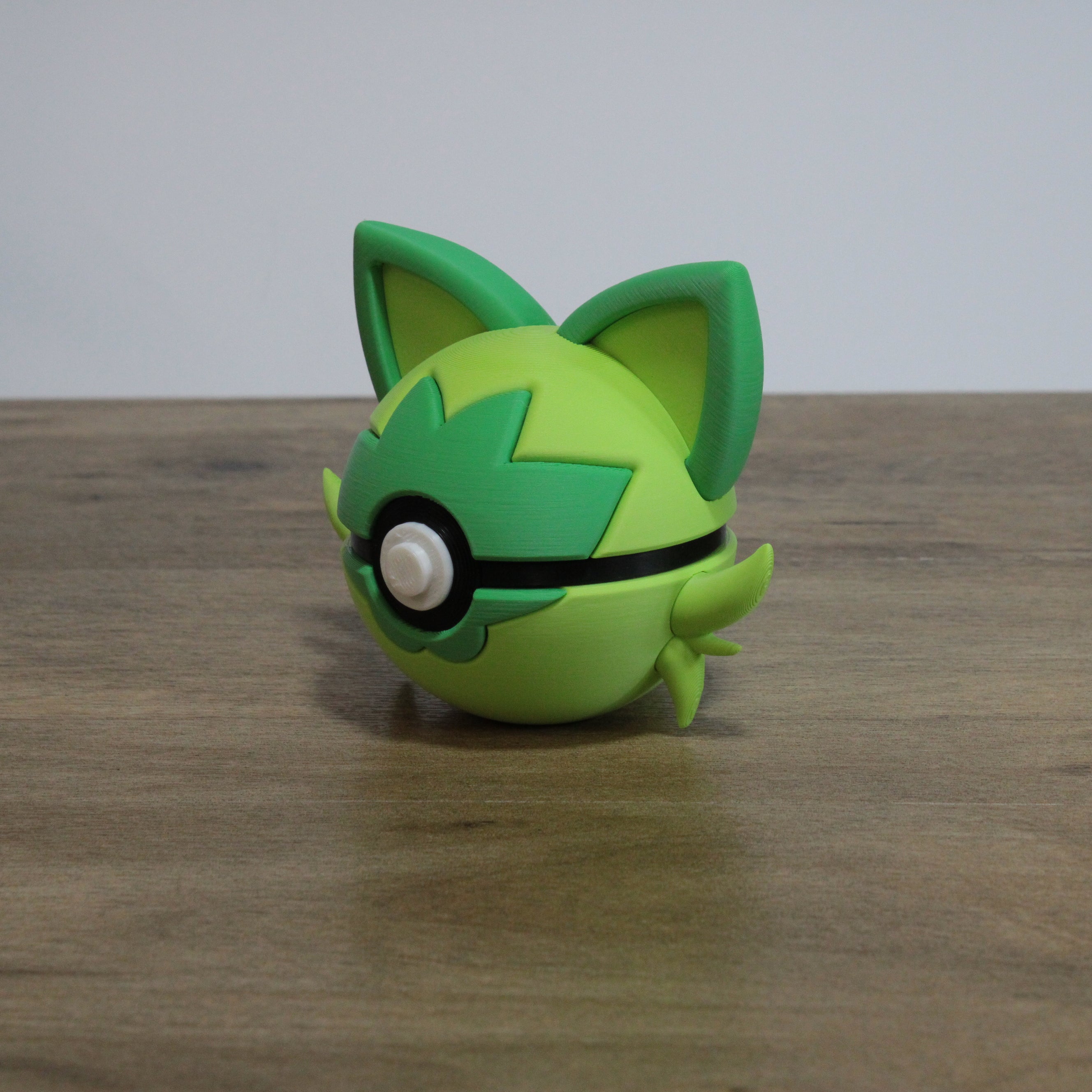 Sprigatito Ball