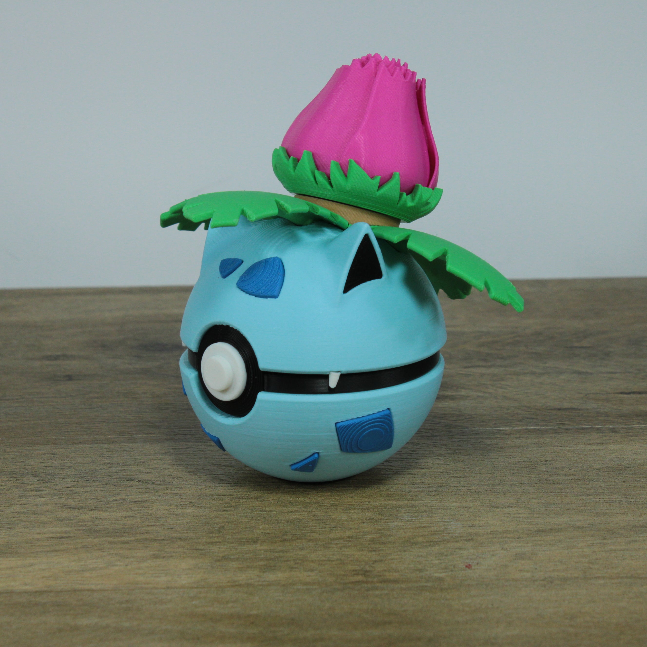 Ivysaur Ball