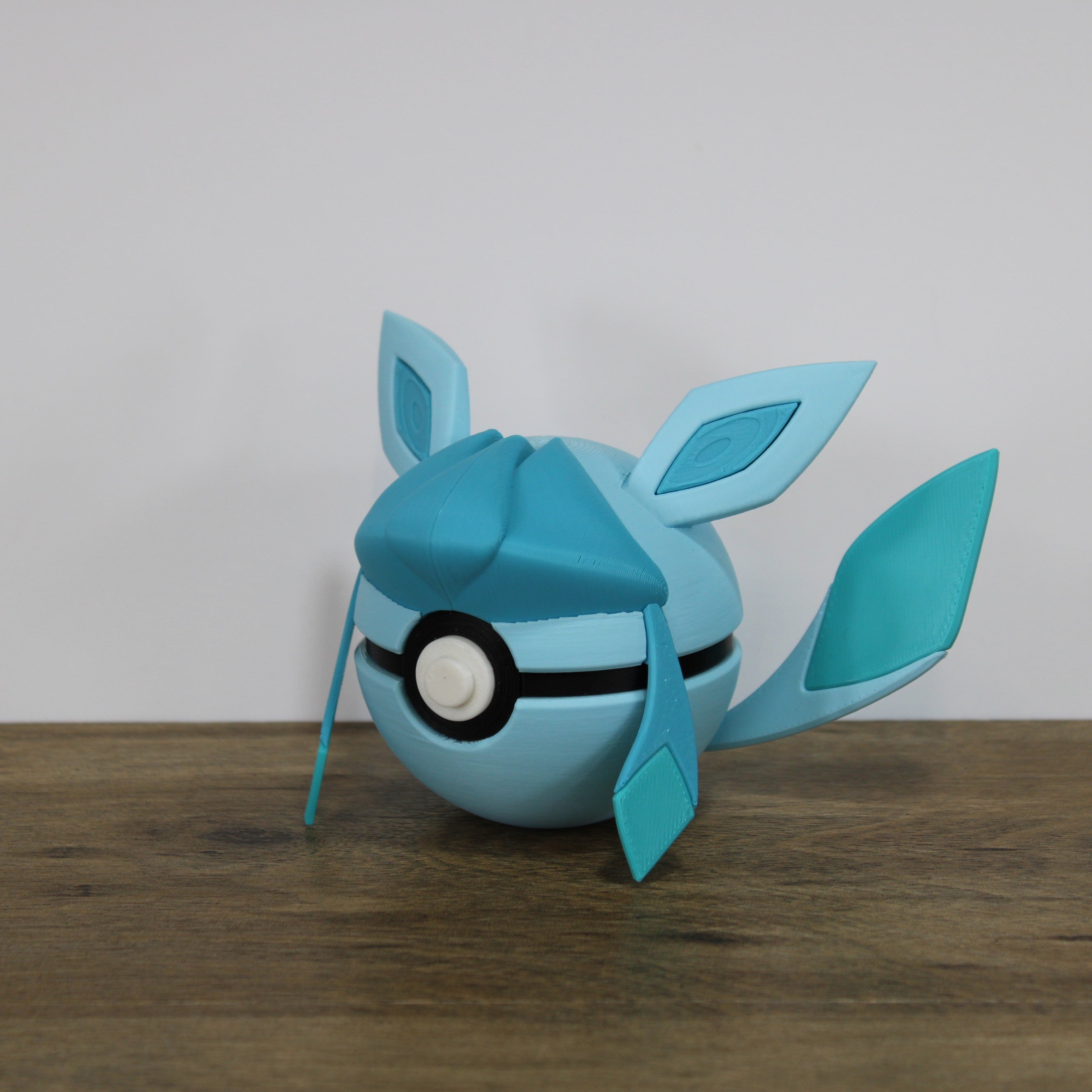 Glaceon Ball