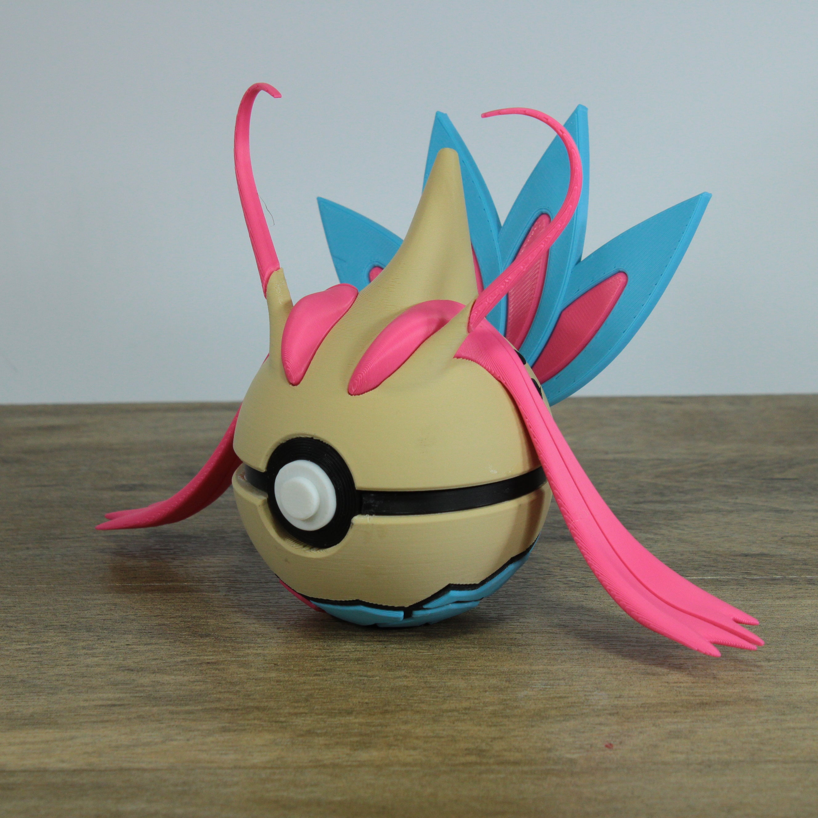 Milotic Ball
