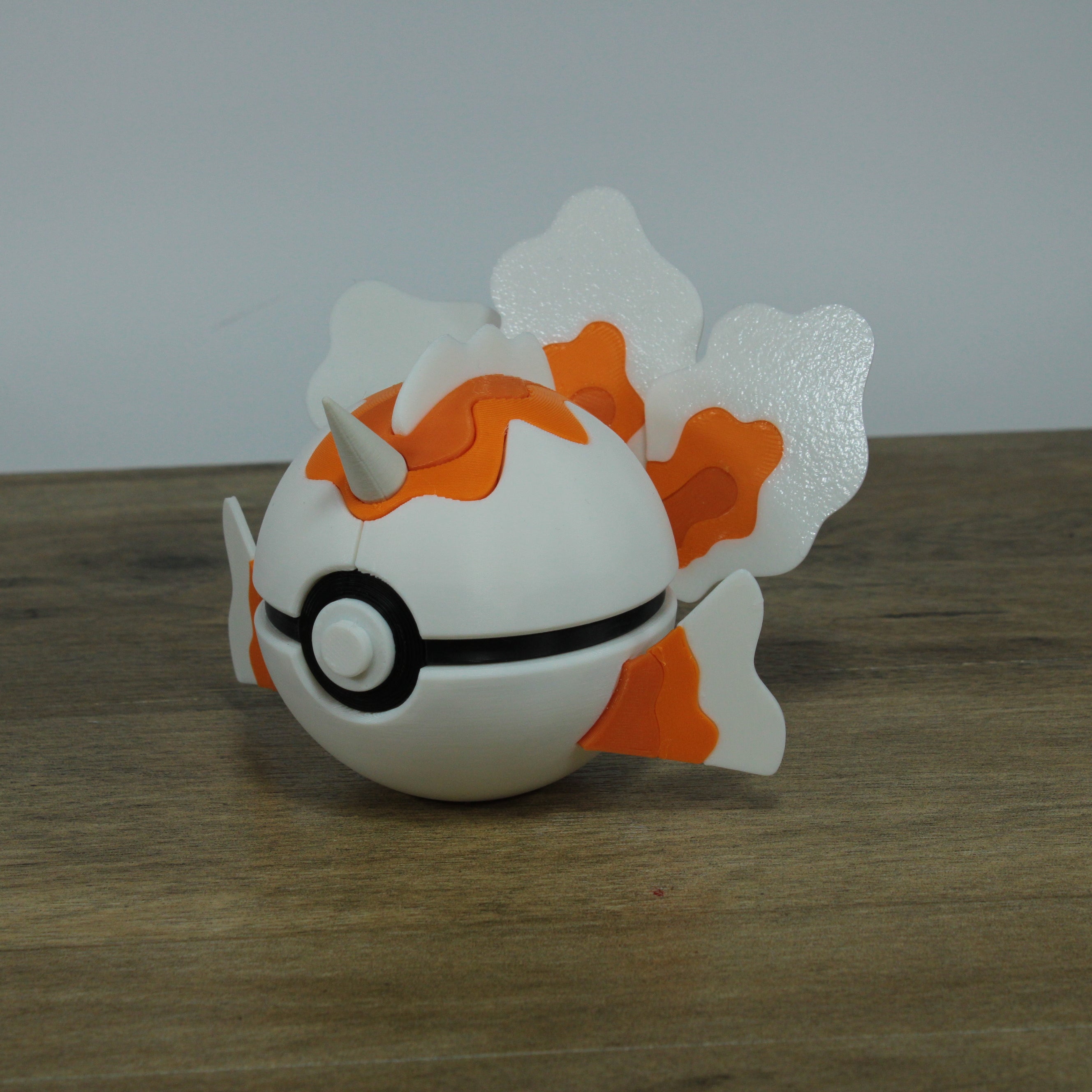 Goldeen Ball