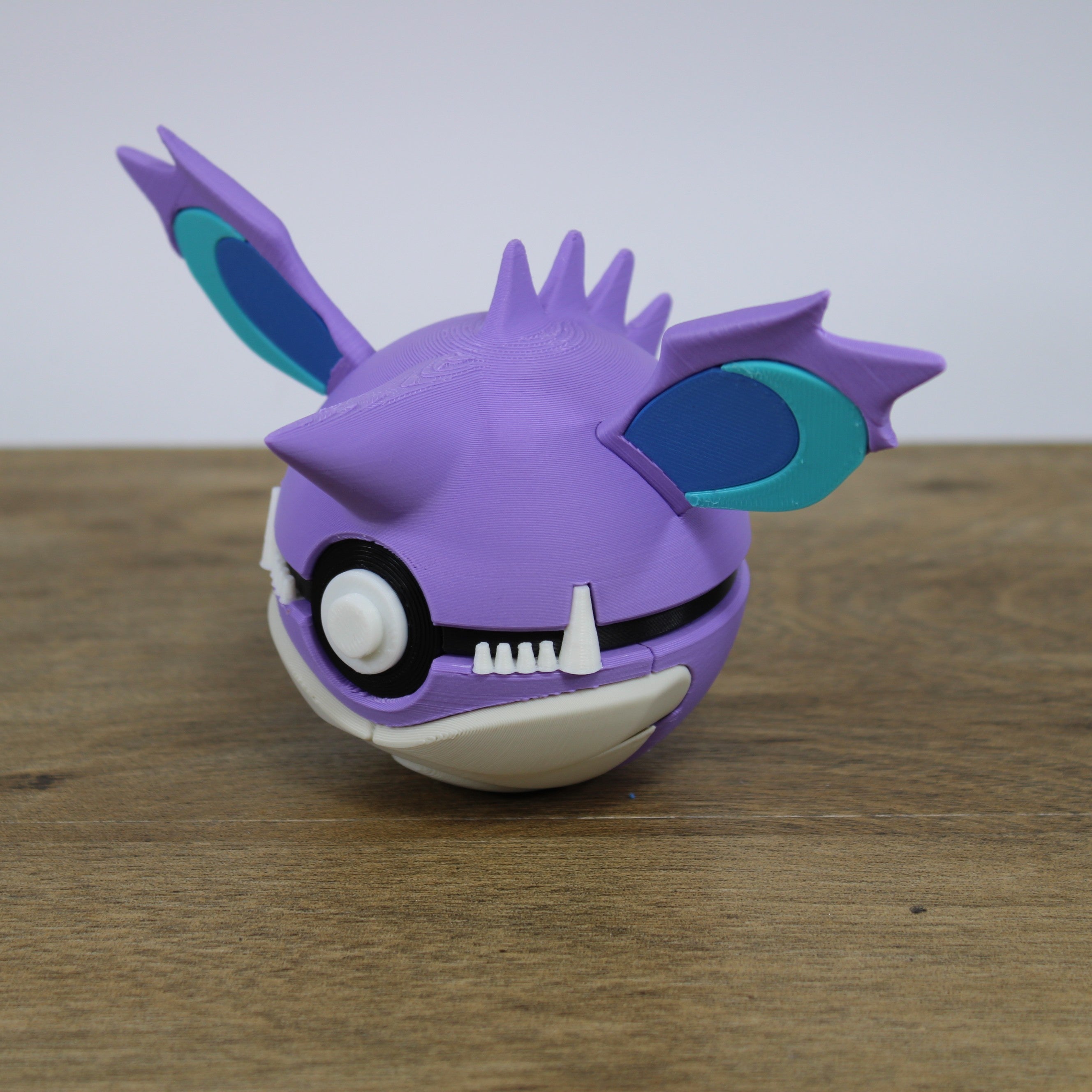 Nidoking Ball